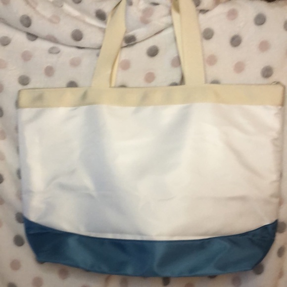 DISNEY Cruise Line 25th Anniversary Castaway Club large nylon tote bag. - Picture 4 of 7